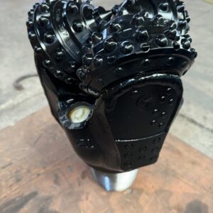 Matrix Body PDC Bit with Heavy-Duty Cutter Design